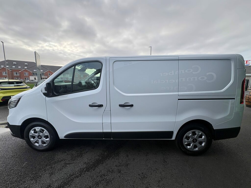 Renault Trafic Advance Sl30 2L Blue 130Bhp L1h1 Swb White #3