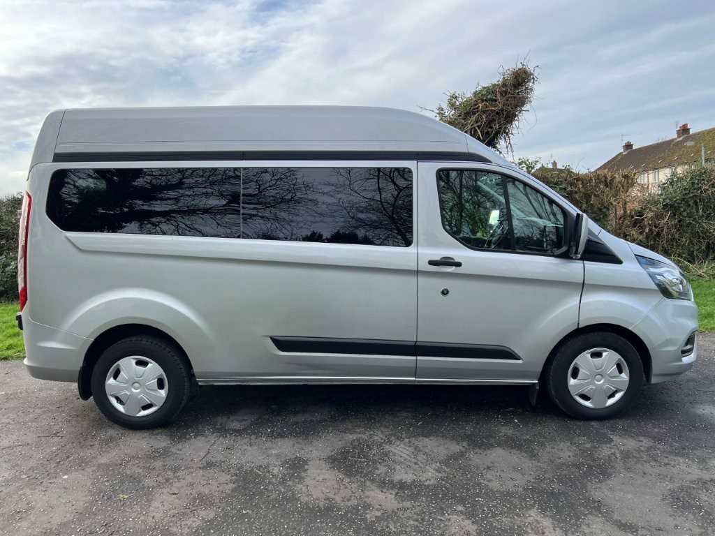 Ford Transit Custom 2.0 320 Ecoblue 130 High Roof L2h2 8-Seat Mini Silver #2
