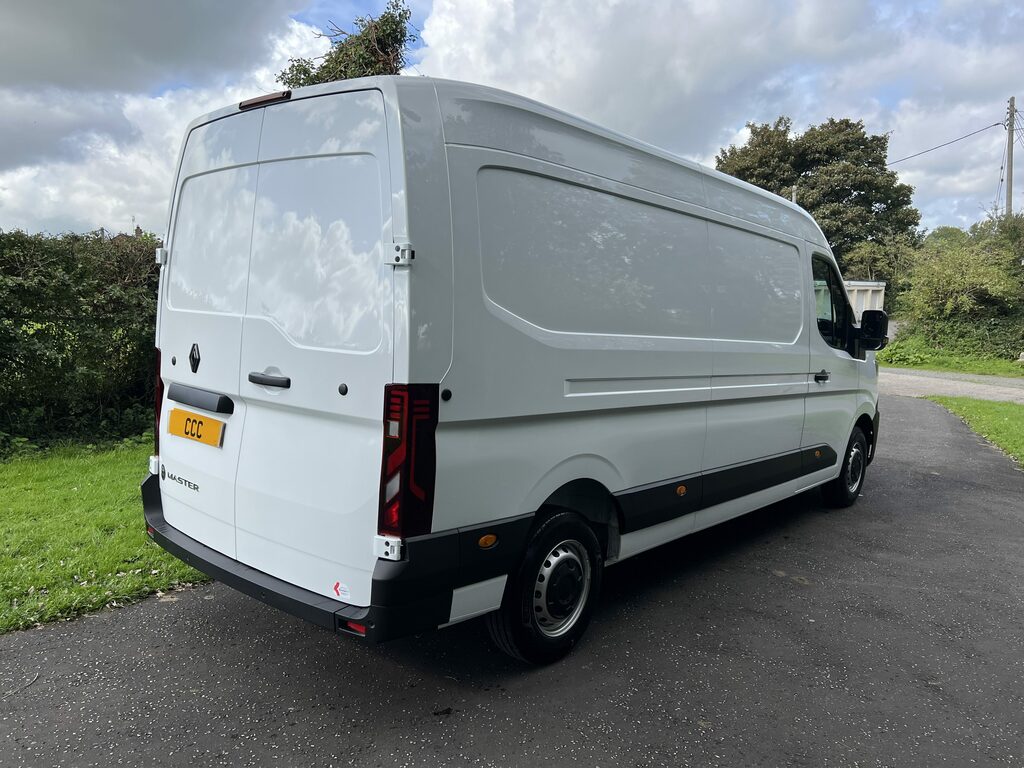 Renault Master 2.0 Dci Lm35 Advance 150 L3h2  White #3