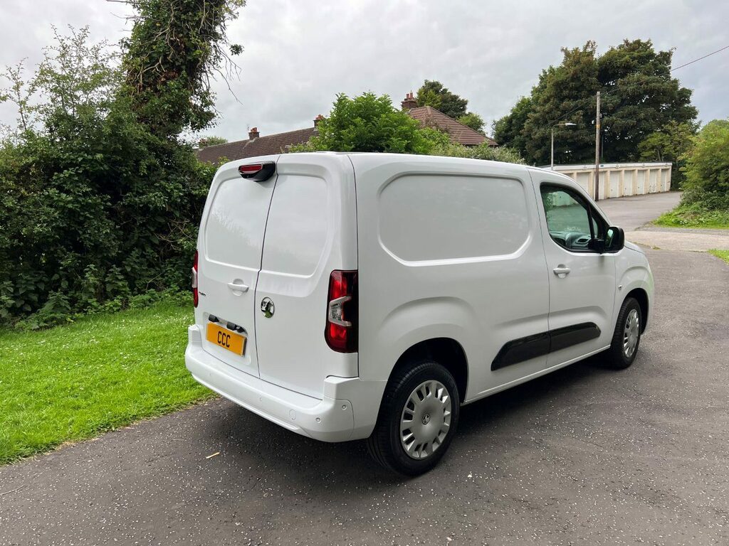 Vauxhall Combo 1.5 2300 Pro100 Swb  White #3