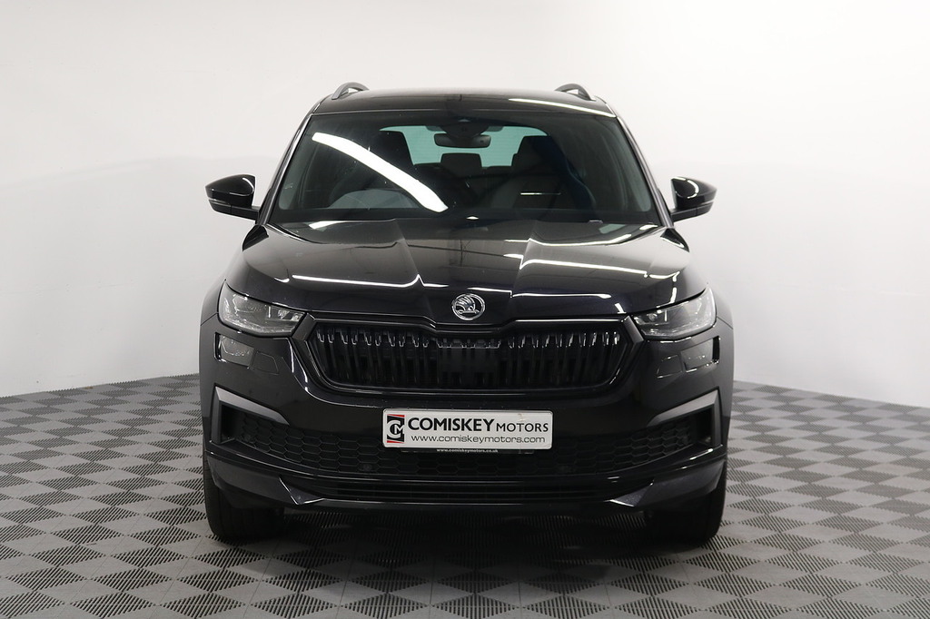 Skoda Kodiaq Tdi Sportline YA72XFB Black #2