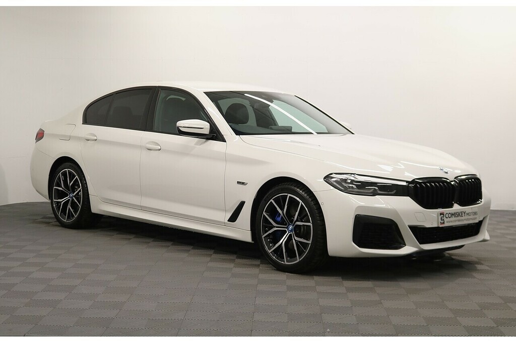 BMW 5 Series 530E M Sport White