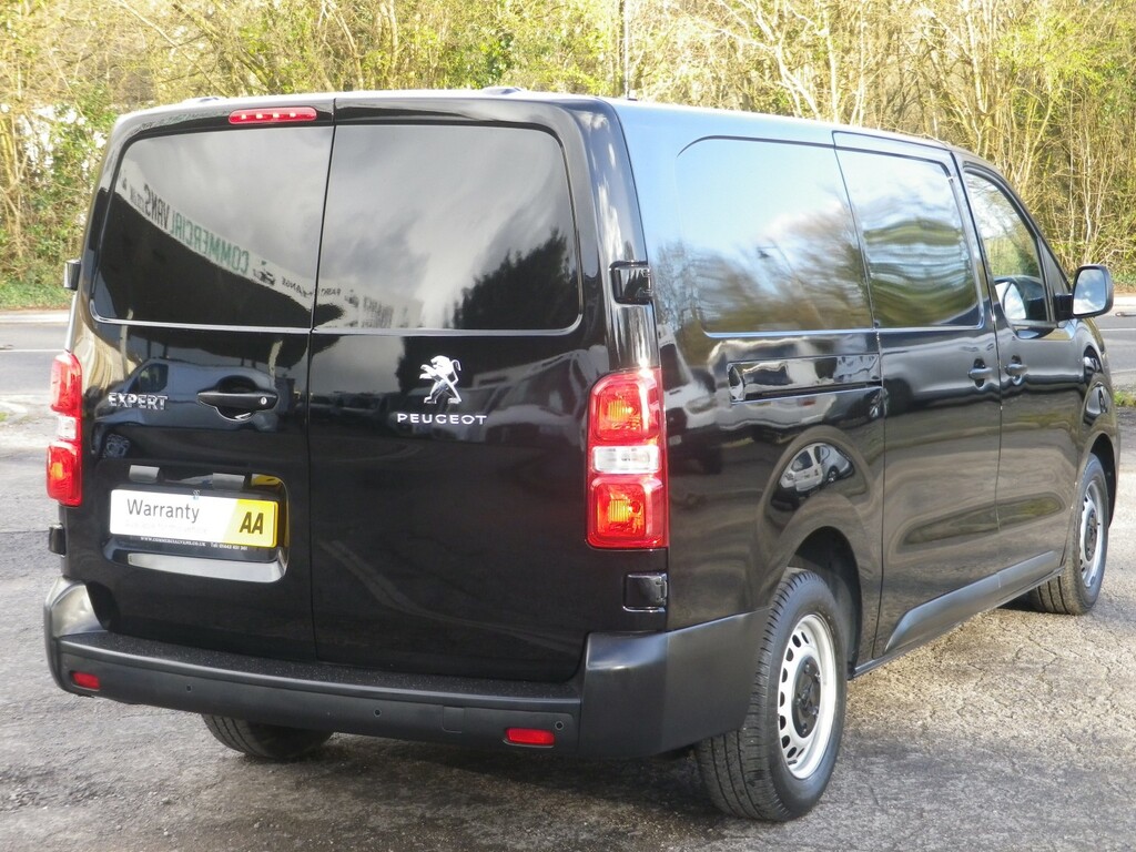 Peugeot Expert Panel Van 1.5 Bluehdi 1000 L2 Professional Premium CJ23TNK Black #4