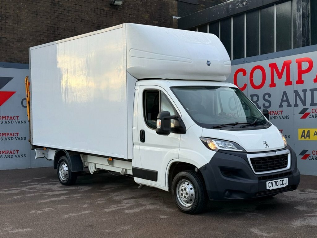 Peugeot Boxer 2.2L Built For Business CV70CCJ White #2
