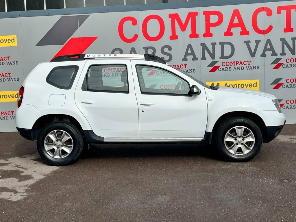 Dacia Duster 1.2L Laureate CK67FCJ White #4