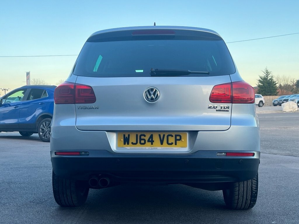 Volkswagen Tiguan 2L Match WJ64VCP Silver #6