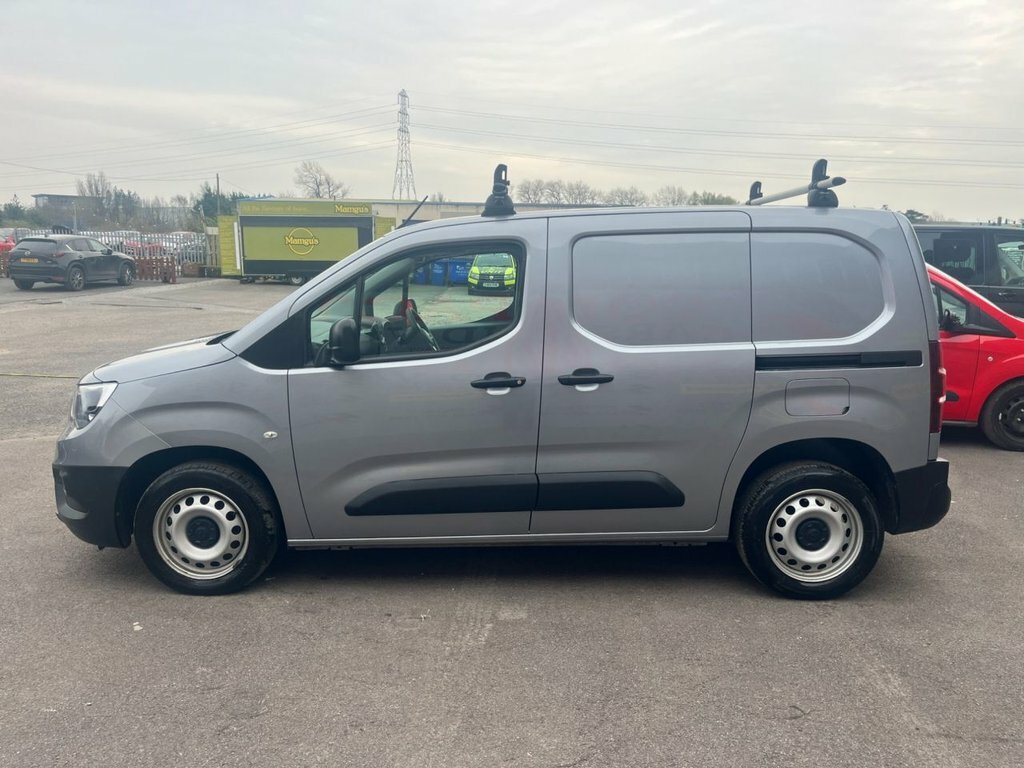 Vauxhall Combo 1.5L Dynamic VF21NZA Grey #4