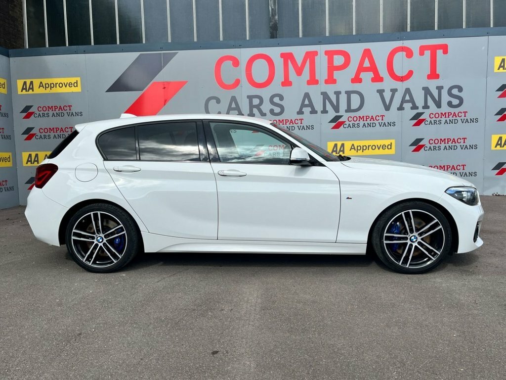 BMW 1 Series 1.5L M Sport Shadow Edition FV18EXJ White #4