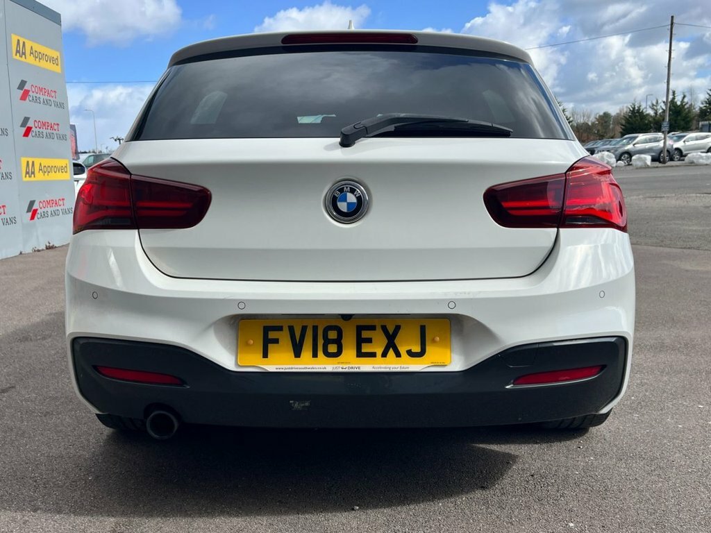 BMW 1 Series 1.5L M Sport Shadow Edition FV18EXJ White #6