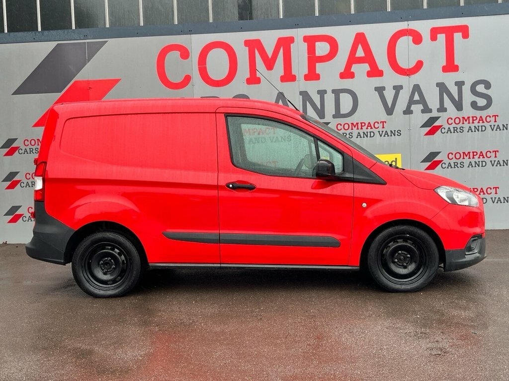 Ford Transit Courier 1.5L Leader OE22XBD Red #4