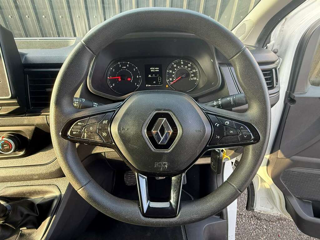 Renault Trafic 2.0 Ll30 Business Blue Dci MT72NVX White #4