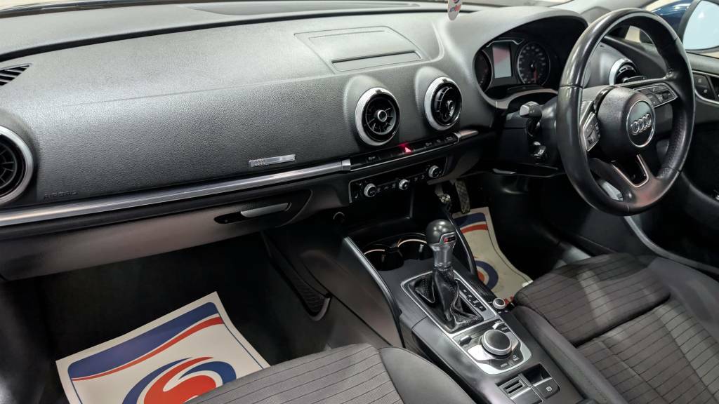 Audi A3 Saloon 1.6 Tdi 116 Sport Blue #4