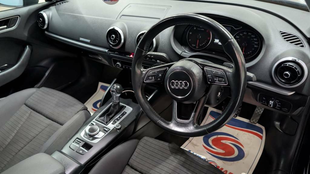 Audi A3 Saloon 1.6 Tdi 116 Sport Blue #3