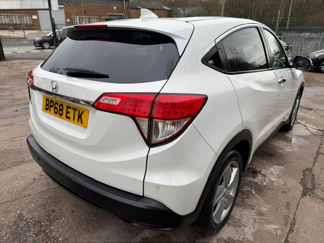 Honda Hr-V Hatchback 1.5 I-vtec Se BP68ETK White #4