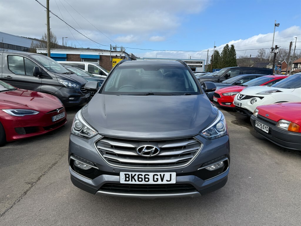 Hyundai Santa Fe Crdi Premium Blue Drive BK66GVJ Silver #2