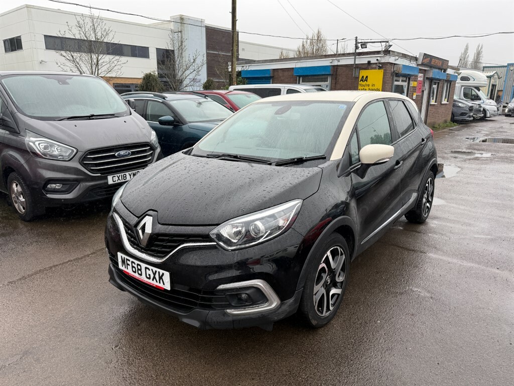 Renault Captur Iconic Tce MF68GXK Black #3