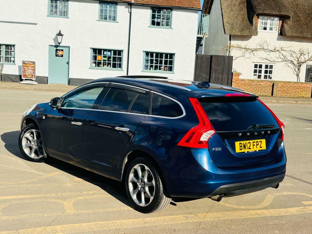Volvo V60 1.6 T4 Se Lux Nav Powershift Euro 5  #4
