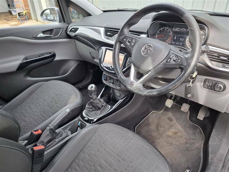 Vauxhall Corsa 1.4T 100 Ecoflex Se - 2015 15 BU15HZZ Grey #2