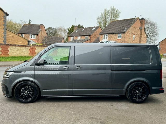 Volkswagen Transporter T6.1 2.0 Tdi 150Ps Grey #4
