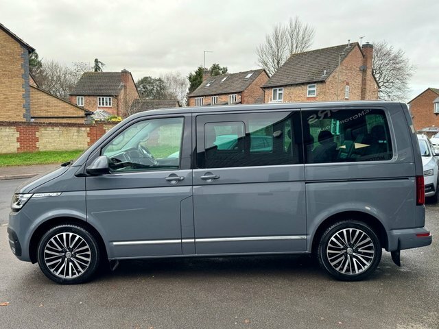 Volkswagen Caravelle Executive 2.0 Bitdi 204Ps OV71YOD Grey #5
