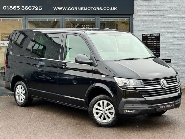Volkswagen Transporter T6.1 2.0 Tdi 110Ps CE72LMV Black #2