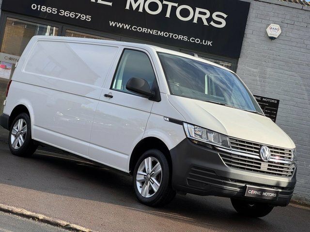 Volkswagen Transporter T6.1 2.0 Tdi T30 MJ70FJV White #3