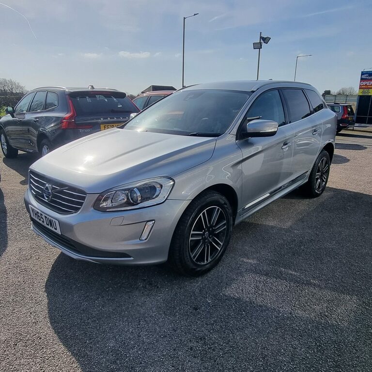 Volvo XC60 Se Lux Nav 2.4-D5-220 Awd 6 Speed Yh65 Dwu #2