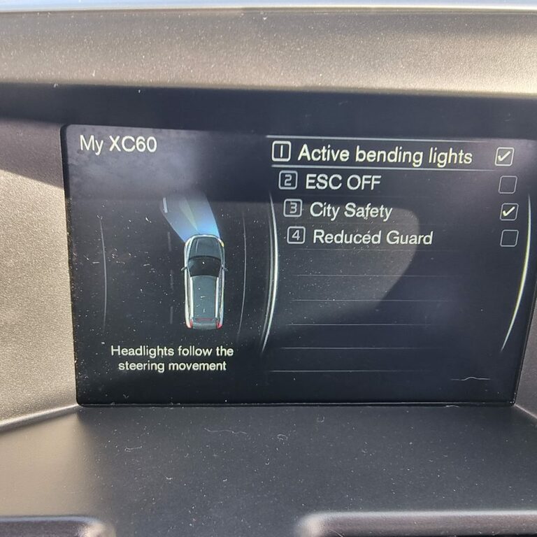 Volvo XC60 Se Lux Nav 2.4-D5-220 Awd 6 Speed Yh65 Dwu #5
