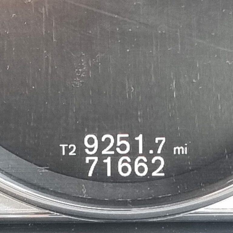 Volvo XC60 R-design Nav 2.4-D5-220bhp Awd Geartronic Yx66 Nbd #3