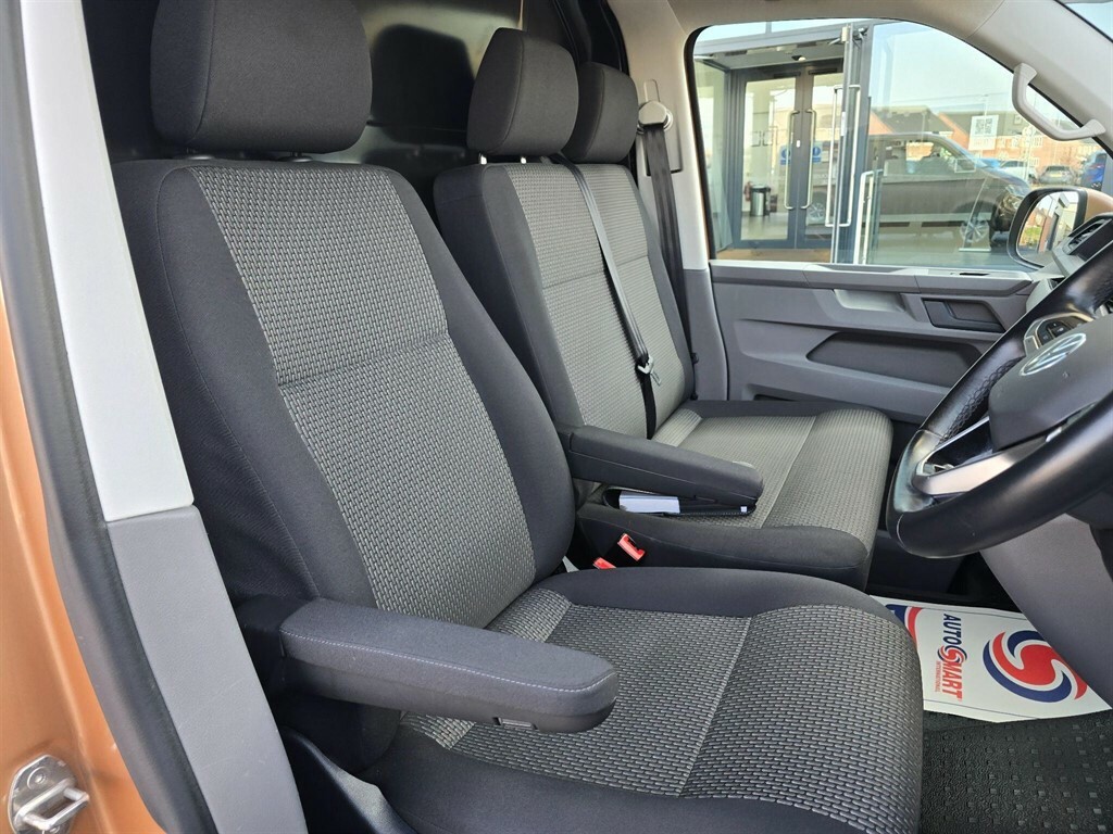 Volkswagen Transporter 2.0 Tdi T28 Highline Dsg Fwd Lwb Euro 6 Ss YP23KRJ Brown #6