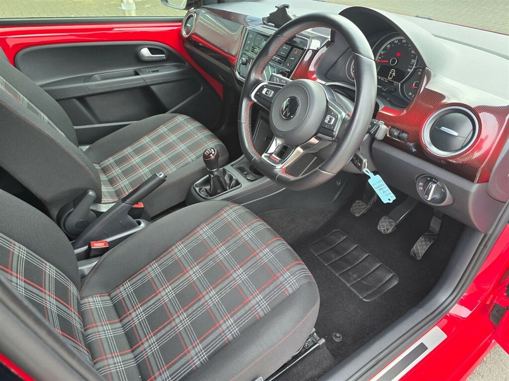 Volkswagen Up 1.0 Tsi Gti Euro 6 Ss DE70YXT Red #6