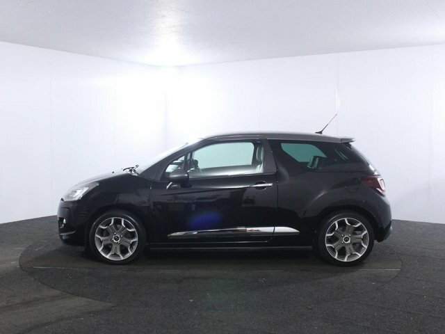 DS DS 3 1.6 Thp Ultra Prestige Hatchback Black #4