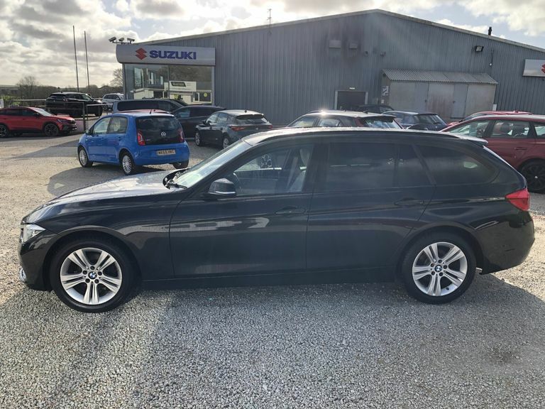 BMW 3 Series 318D Sport Estate YK67EWN Black #6