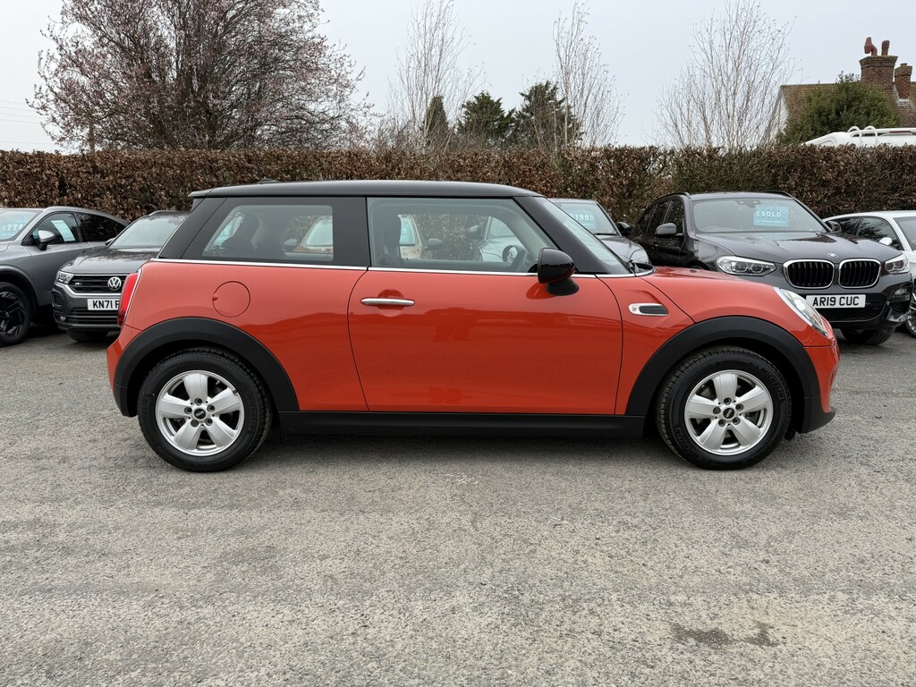 Mini Hatch Hatchback 1.5 Cooper 3-Door Hatch 2018 BV68SXY Orange #5