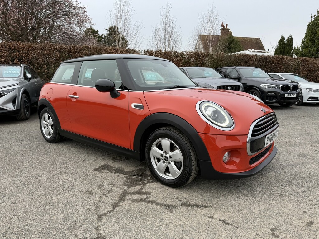 Mini Hatch Hatchback 1.5 Cooper 3-Door Hatch 2018 Orange