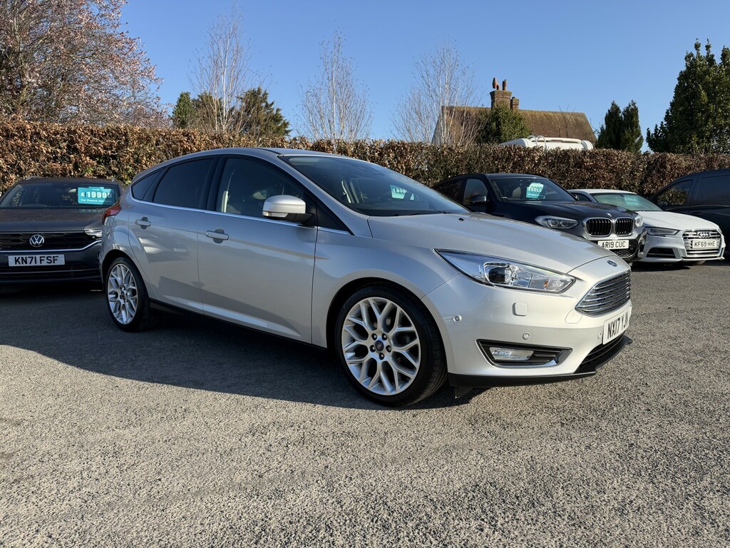 Ford Focus Hatchback 1.5 Tdci Titanium X 2017 Silver