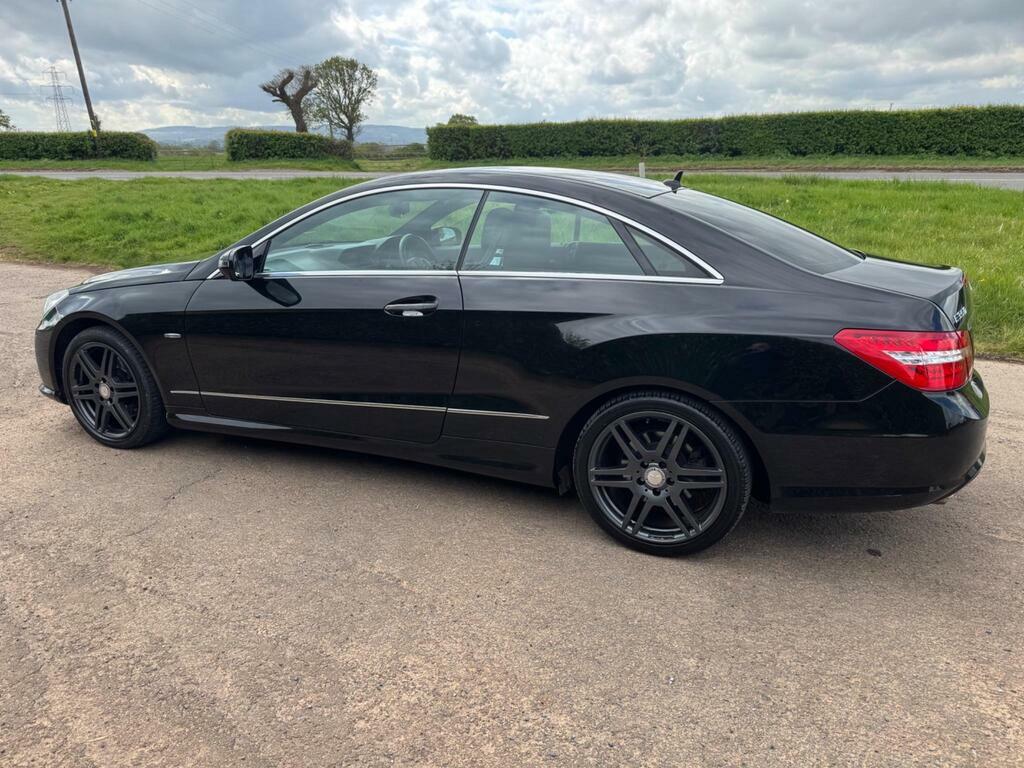 Mercedes-Benz E Class 3.0 E350 Cdi V6 Blueefficiency Sport G-tronic Euro Black #4
