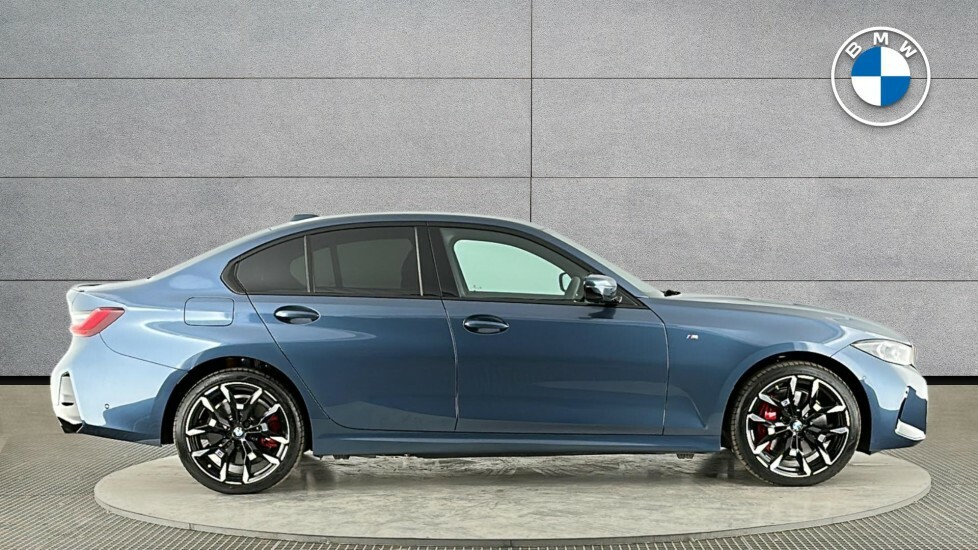 BMW 3 Series 330E M Sport Saloon VN25KRD Blue #3