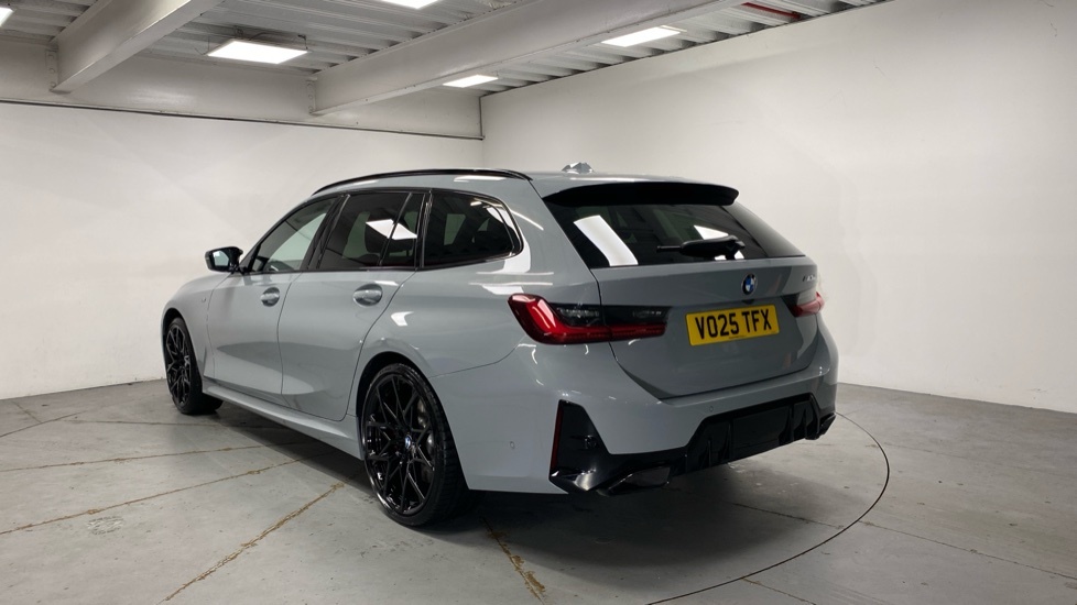 BMW 3 Series M340i Xdrive Touring VO25TFX Grey #2