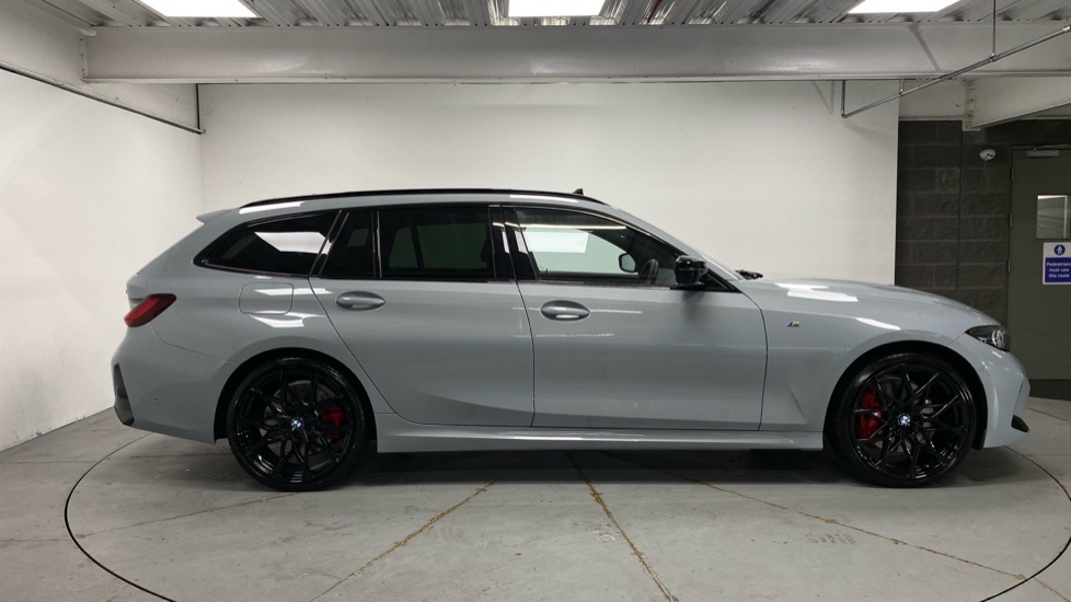 BMW 3 Series M340i Xdrive Touring VO25TFX Grey #3