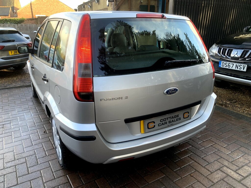 Ford Fusion 1.4 2 Hatchback 158 Gkm, 79 Bh Silver #5
