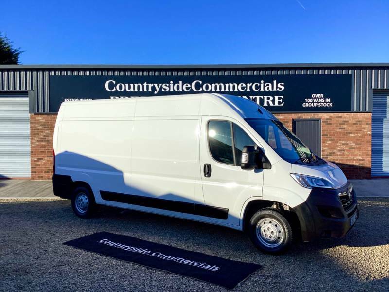 Vauxhall Movano 2.2 Turbo D 140Ps H2 Van Dynamic - 2022 72 White