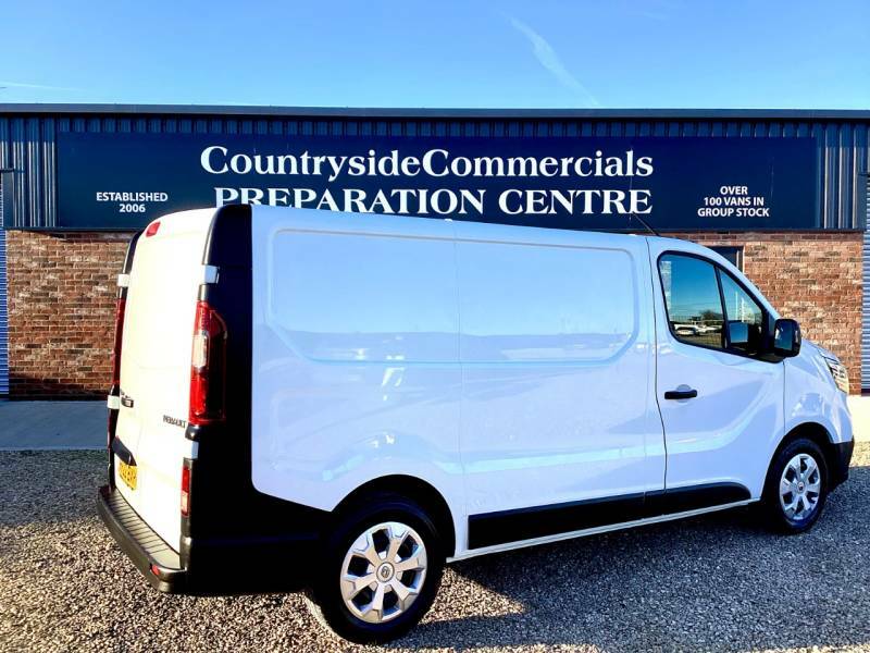 Renault Trafic Sl28 Blue Dci 130 Business Van - 2022 22 RF22BXH White #3