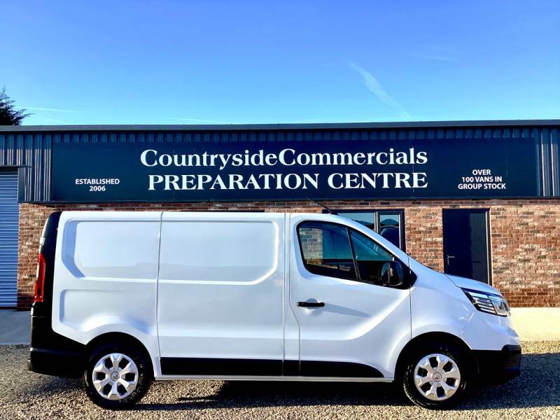 Renault Trafic Sl28 Blue Dci 130 Business Van - 2022 22 RF22BXH White #4