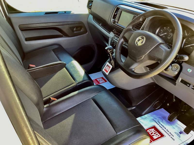 Vauxhall Vivaro 2700 1.5D 120Ps Dynamic H1 Van - 2020 70 DY70OKF White #6
