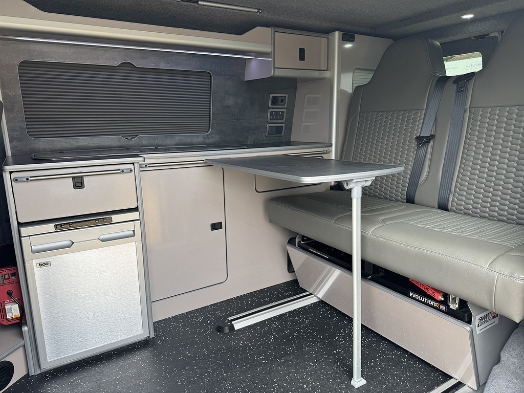 Volkswagen Transporter T6.1 T28 110 Swb VK20XDR White #3