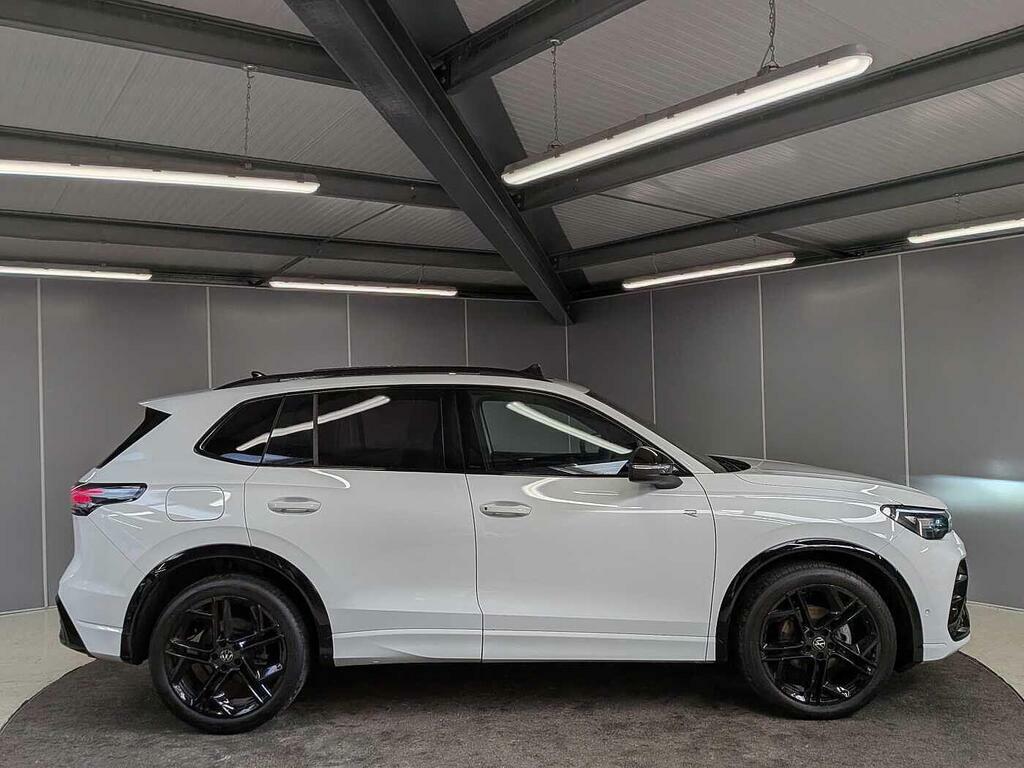 Volkswagen Tiguan 1.5 Etsi Mhev R-line Dsg Euro 6 Ss PN75SYY White #4