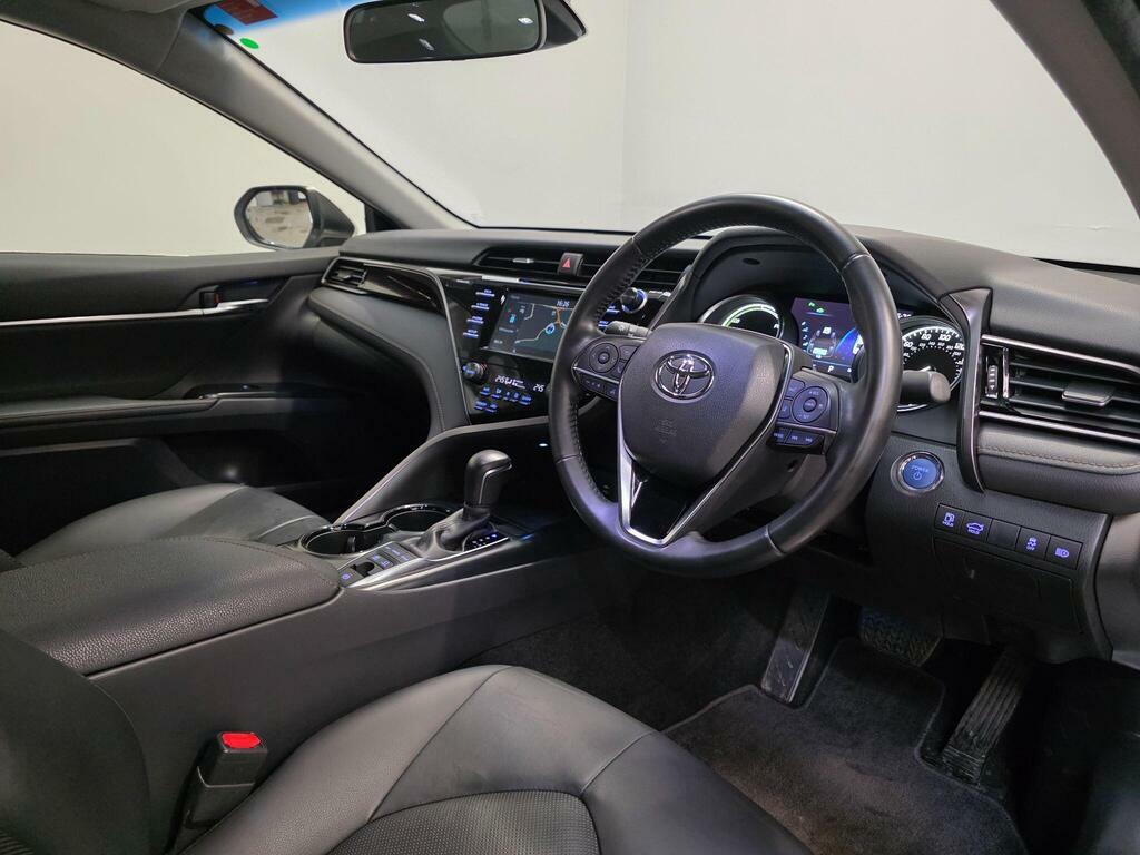 Toyota Camry 2.5 Vvt-h Design Cvt Euro 6 Ss Silver #4
