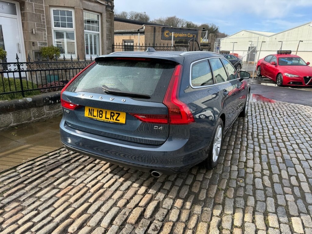 Volvo V90 Estate NL18LR Blue #5