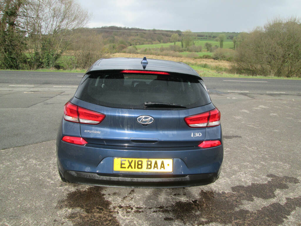 Hyundai I30 1.6 Crdi Premium Blue #6